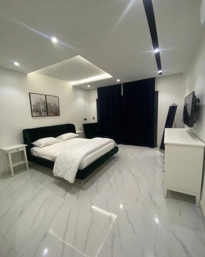 Magnifique Appartement: Luxe Piscine et Terrasse aux Almadies Dakar